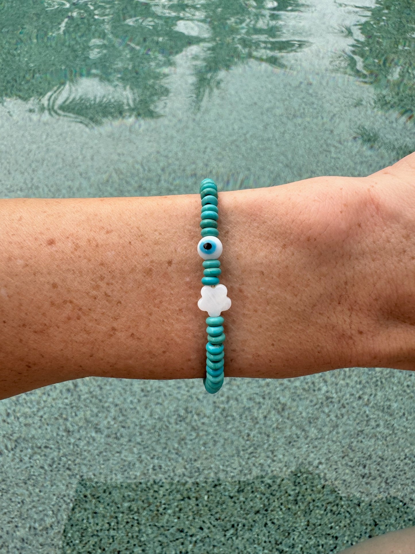 Mini Turquoise Protection Daisy Bracelet