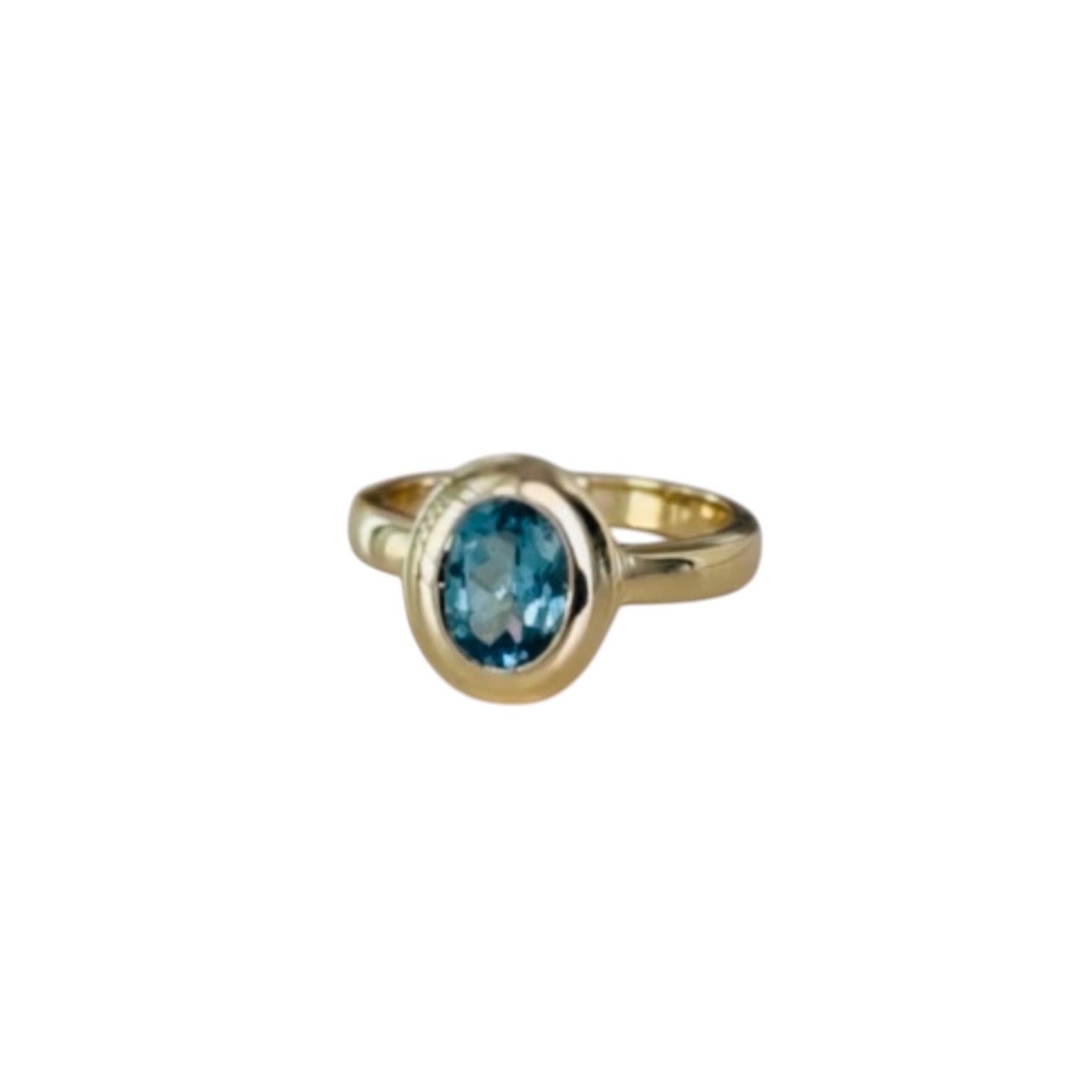 10k Gold Topaz Ring