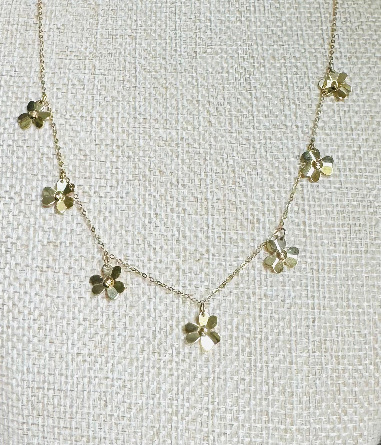 14k gold Dancing Daisy Necklace