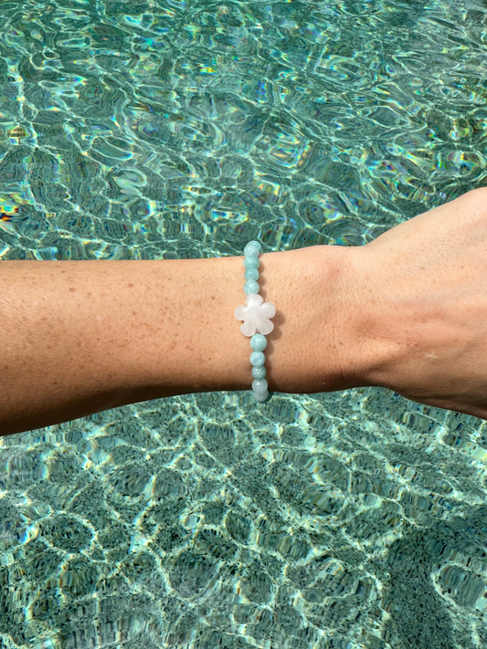 Larimar Totally Daisy Beaded Bracelet