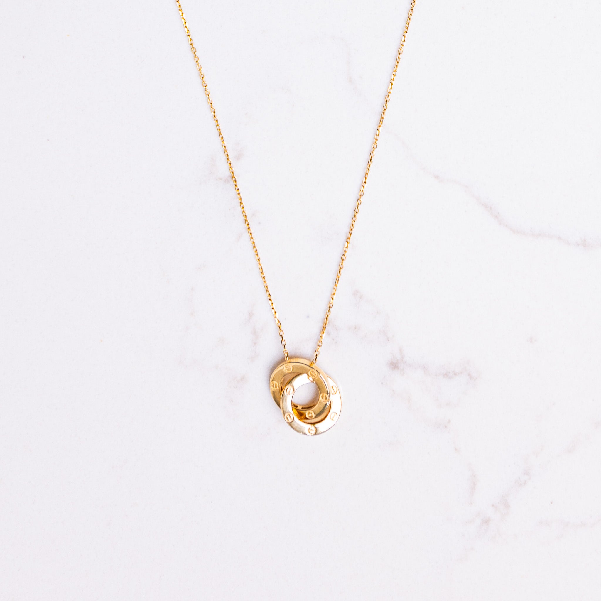 14k Gold Interlocking Link Necklace