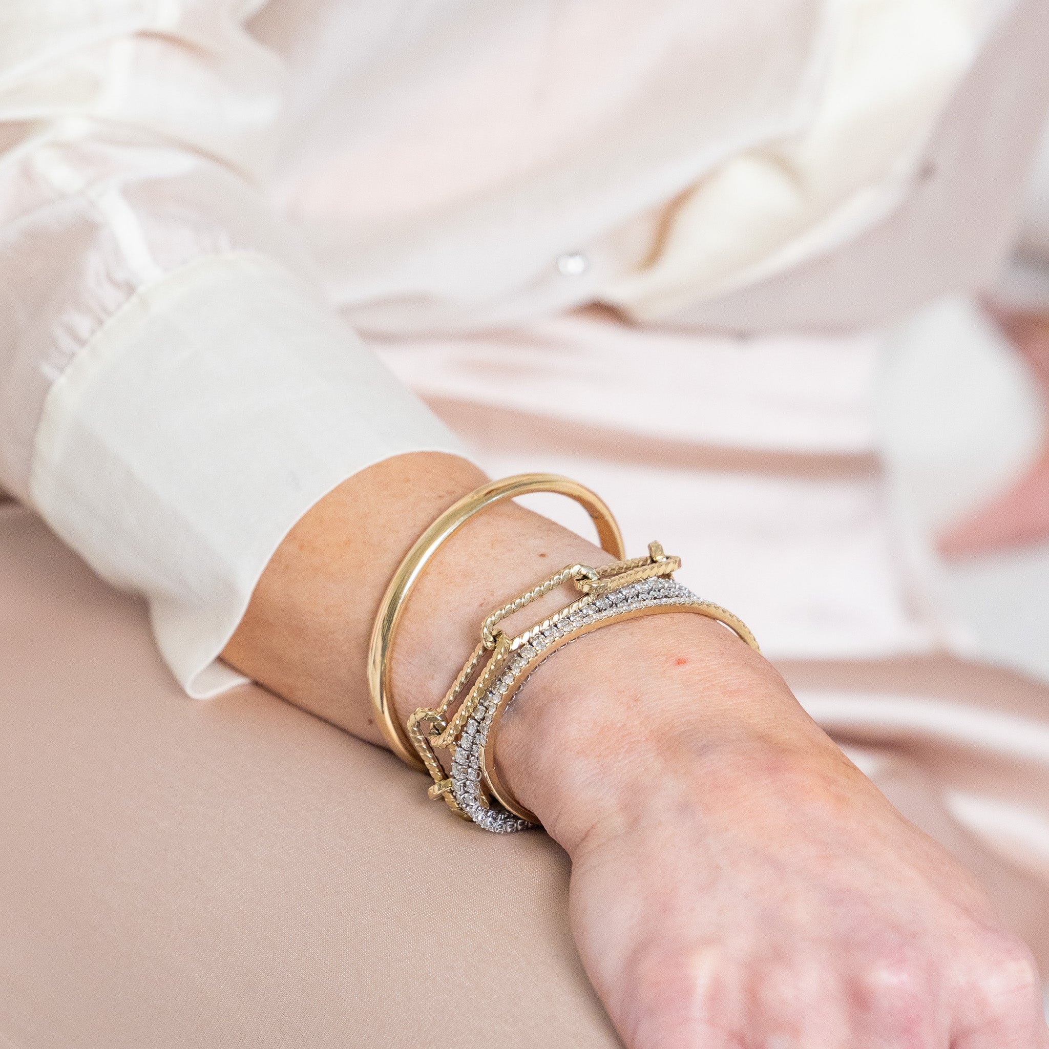 14k White Gold Diamond Tennis Bracelet - 5 carats